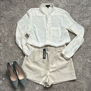 *NWT* Steve Madden Cream Elastic-Waist Faux Leather Shorts